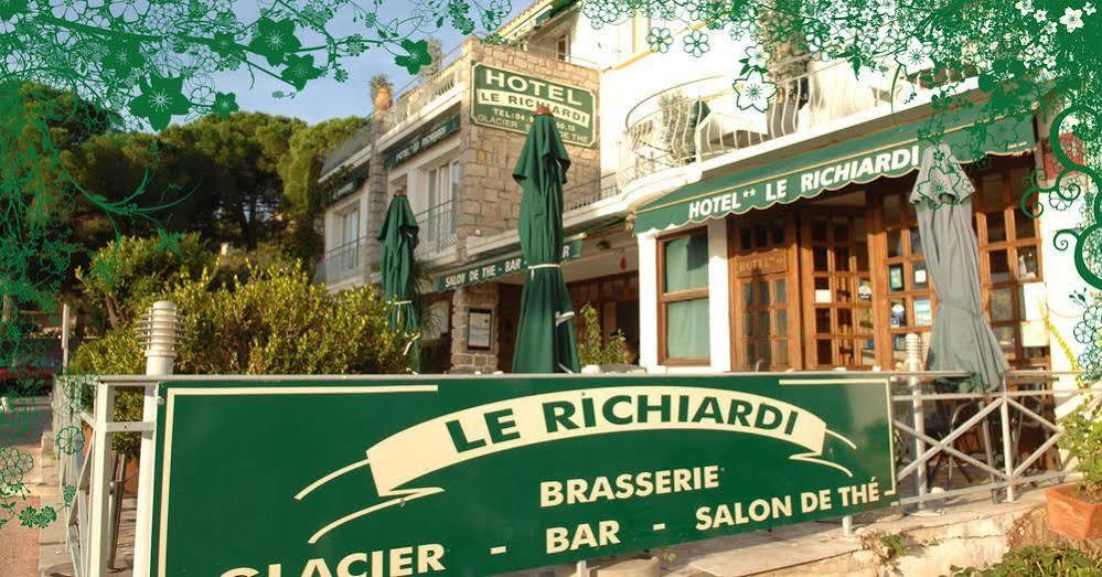 Hotel Le Richiardi Каркеран Екстериор снимка