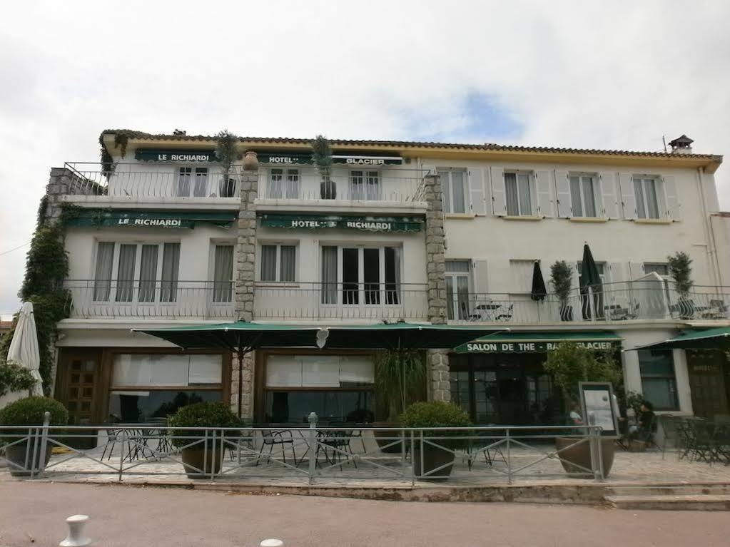 Hotel Le Richiardi Каркеран Екстериор снимка